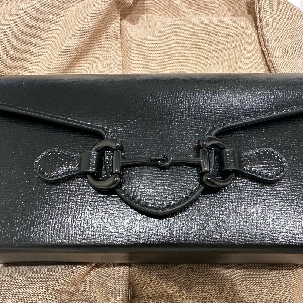 GUCCI Horsebit 1955 mini shoulder bag in black monochrome